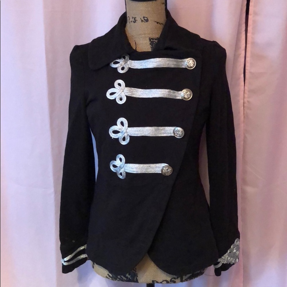 Military style sweater